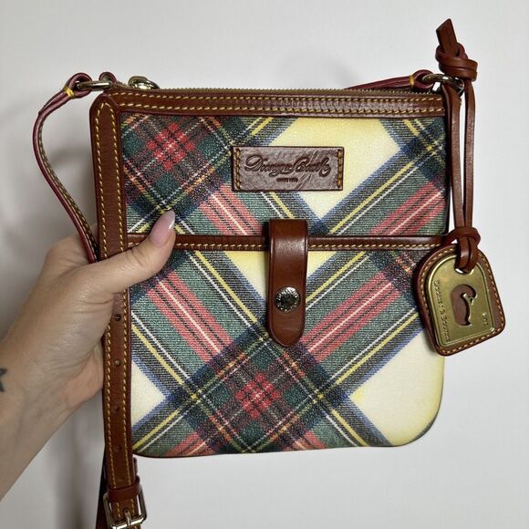 DOONEY & BOURKE Leather Letter Carrier Bag Tartan Print Crossbody Preppy y2k - Picture 2 of 16